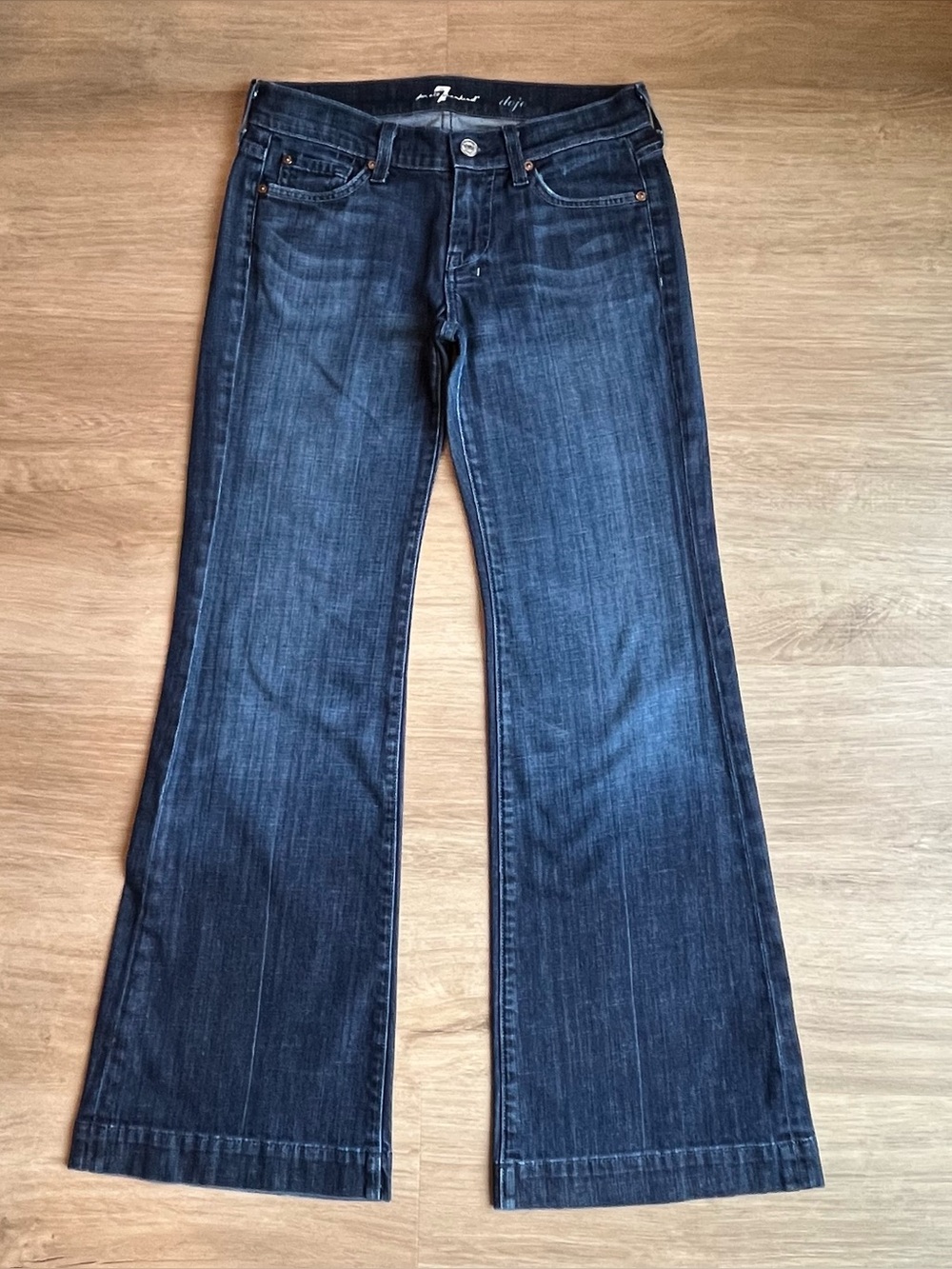Classic 7 For All Mankind Dojo Dark Wash Flare Trouser Jeans Size 26
